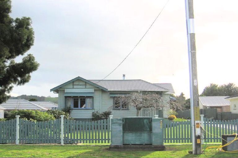 Photo of property in 35 Mains Avenue, Kensington, Whangarei, 0112