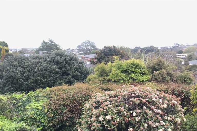 Photo of property in 2/117 Ridge Road, Howick, Auckland, 2014