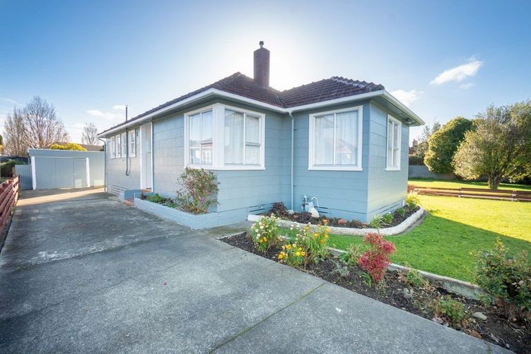 Photo of property in 29 Andrew Avenue, Roslyn, Palmerston North, 4414