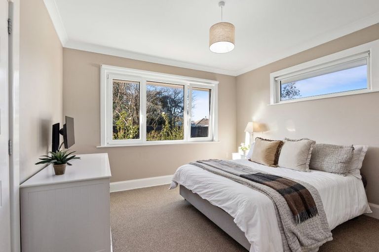 Photo of property in 105a Aorangi Road, Bryndwr, Christchurch, 8053
