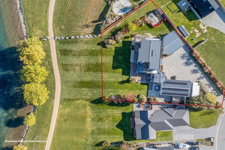 Photo of property in 12 De Bettencor Place, Mount Pisa, Cromwell, 9383