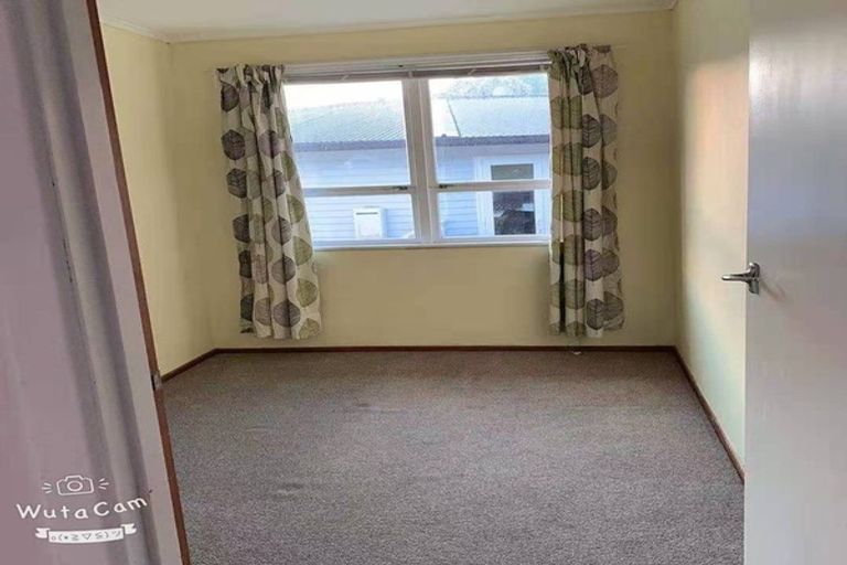 Photo of property in 79 Monarch Avenue, Hillcrest, Auckland, 0627