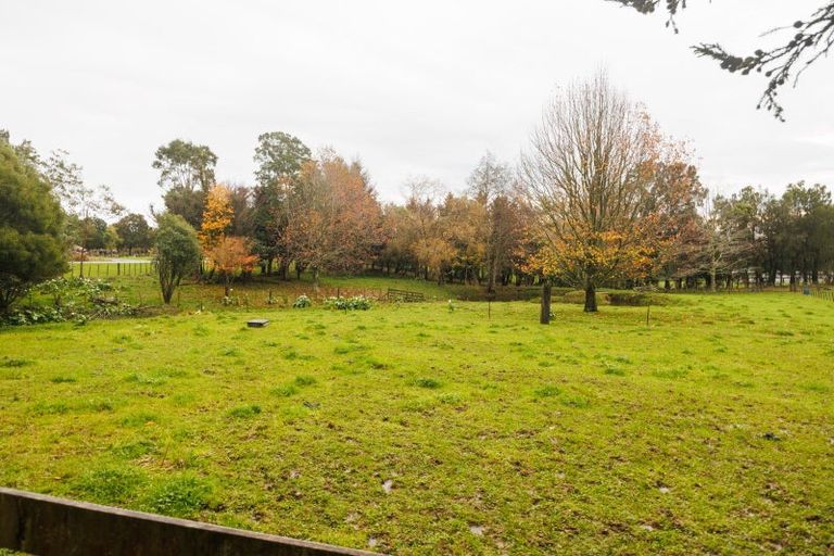 Photo of property in 399 Scotts Road, Linton, Palmerston North, 4472