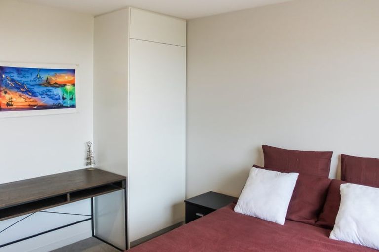 Photo of property in 22 Eaglesfield Close, Westmorland, Christchurch, 8025