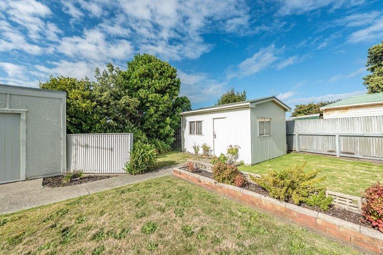 Photo of property in 203 Cornfoot Street, Castlecliff, Whanganui, 4501