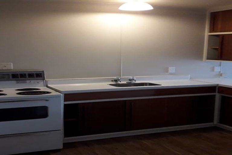 Photo of property in 17 Awanui Street, Hilltop, Taupo, 3330