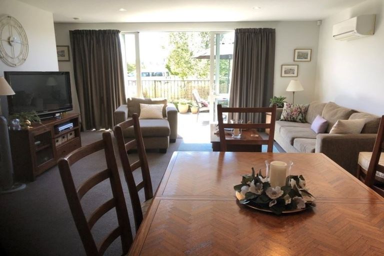 Photo of property in 7 Albert Sheppard Close, Yaldhurst, Christchurch, 8042