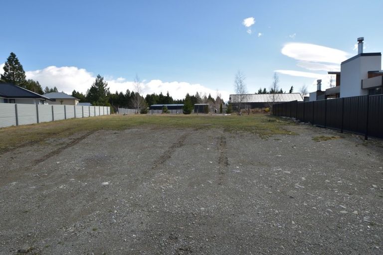 Photo of property in 30 Rhoboro Road, Twizel, 7901