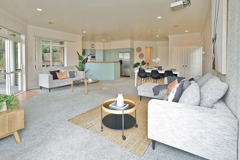 Photo of property in 52 Greenfield Drive, Western Heights, Hamilton, 3200