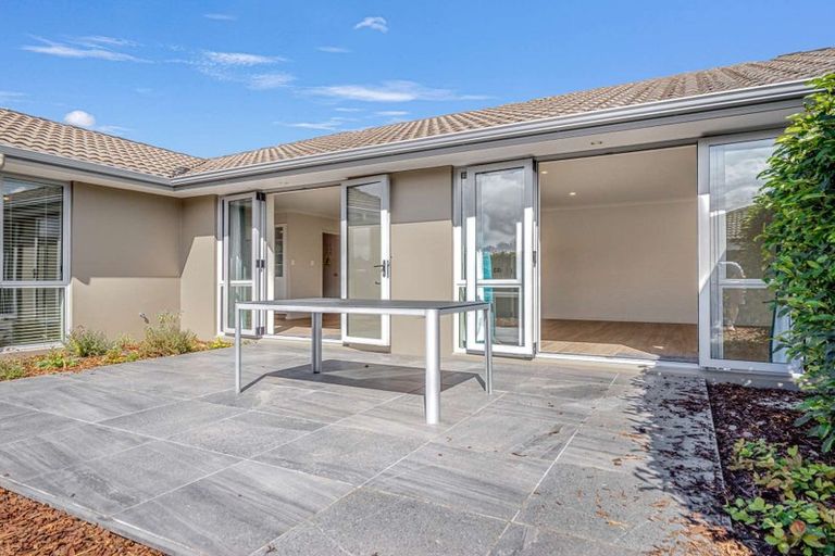 Photo of property in 5 Barbary Close, Wharewaka, Taupo, 3330
