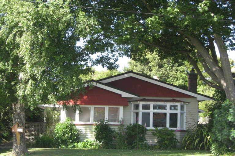 Photo of property in 16 Young Street, Somerfield, Christchurch, 8024