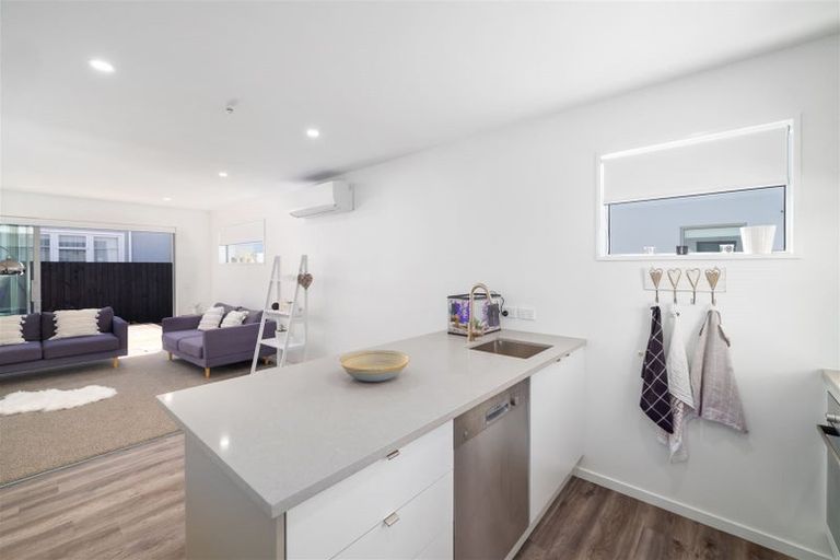 Photo of property in 3/51 Hills Road, Edgeware, Christchurch, 8013