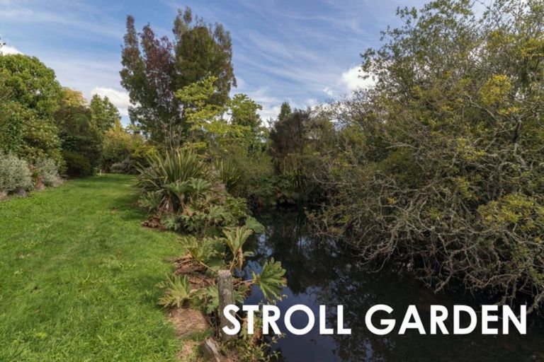 Photo of property in 100 Rimuvale Street, Pukehangi, Rotorua, 3015