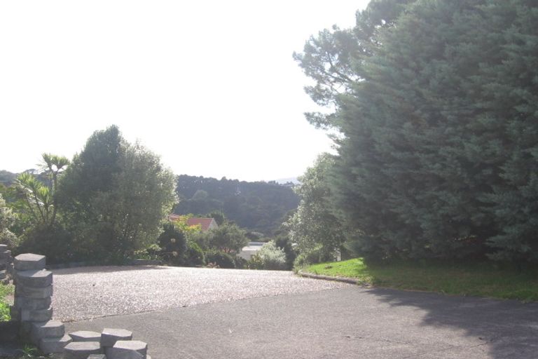 Photo of property in 10 David Beattie Place, Chatswood, Auckland, 0626