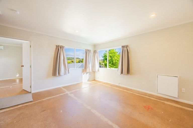 Photo of property in 23 Gebbie Road, Taradale, Napier, 4112