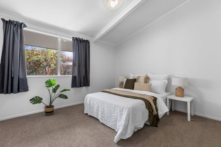 Photo of property in 24 Kaitemako Road, Welcome Bay, Tauranga, 3112