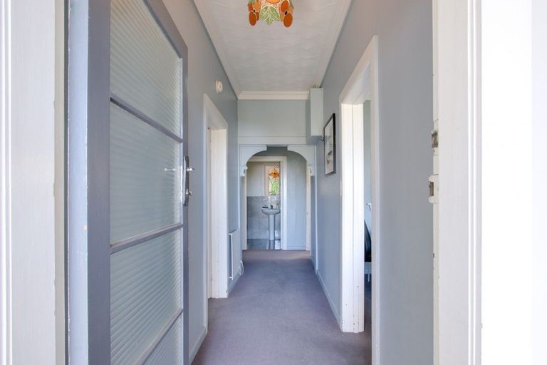 Photo of property in 11 Hornsey Road, Bluff Hill, Napier, 4110