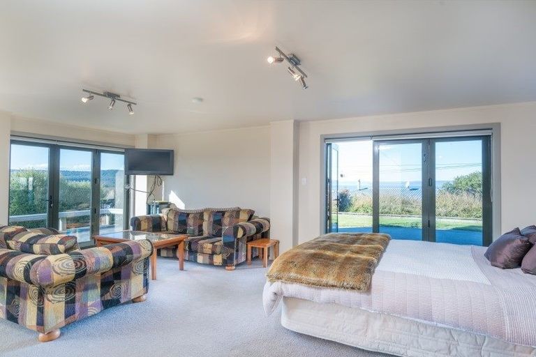 Photo of property in 31 Turangitukua Terrace, Kuratau, Turangi, 3381