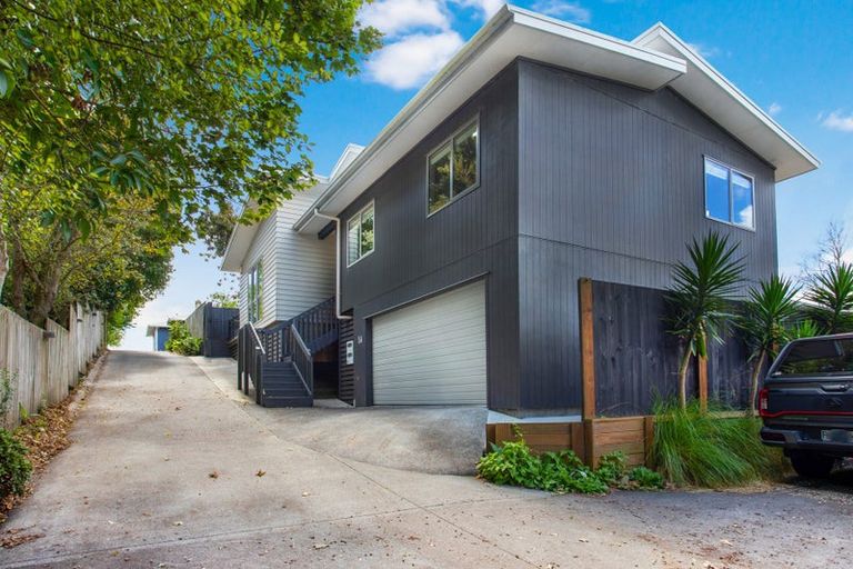 Photo of property in 5a Collingwood Road, Waiuku, 2123