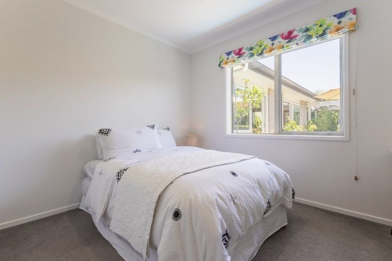 Photo of property in 58 Hillcrest Road North, Raumati Beach, Paraparaumu, 5032