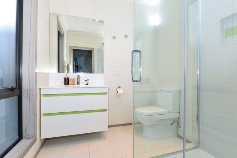 Photo of property in 2 Michael Terrence Place, Flagstaff, Hamilton, 3210