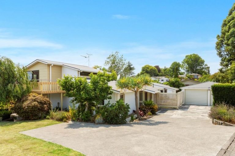 Photo of property in 122 Kings Avenue, Matua, Tauranga, 3110