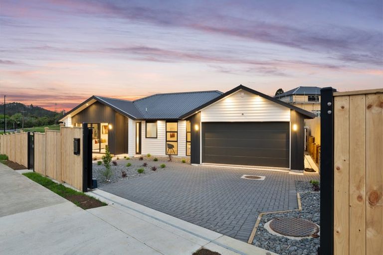 Photo of property in 7 Kiokio Place, Swanson, Auckland, 0614