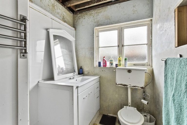 Photo of property in 9 Ballance Avenue, Papatoetoe, Auckland, 2104