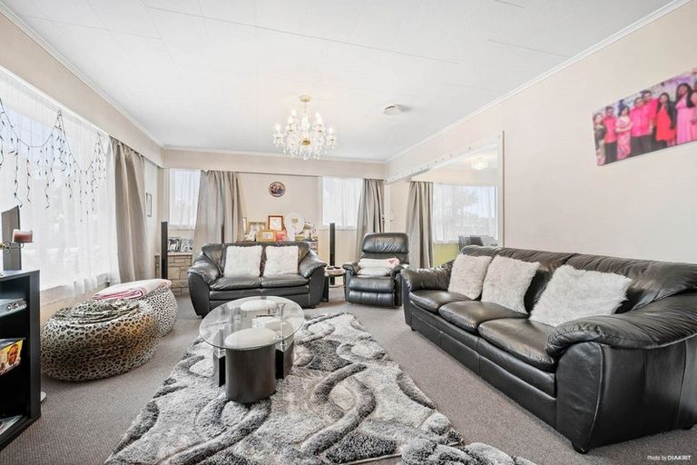 Photo of property in 43 Greenmeadows Avenue, Manurewa East, Auckland, 2102