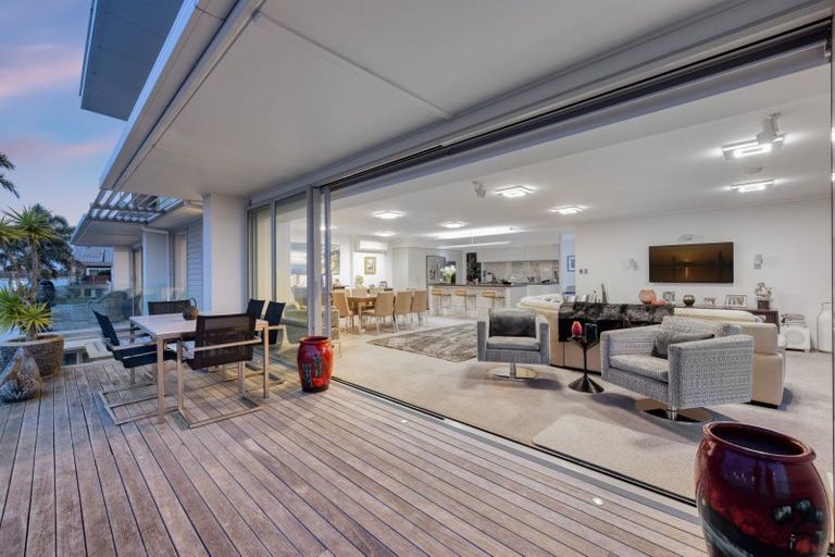 Photo of property in 3/104 Harbour Drive, Otumoetai, Tauranga, 3110