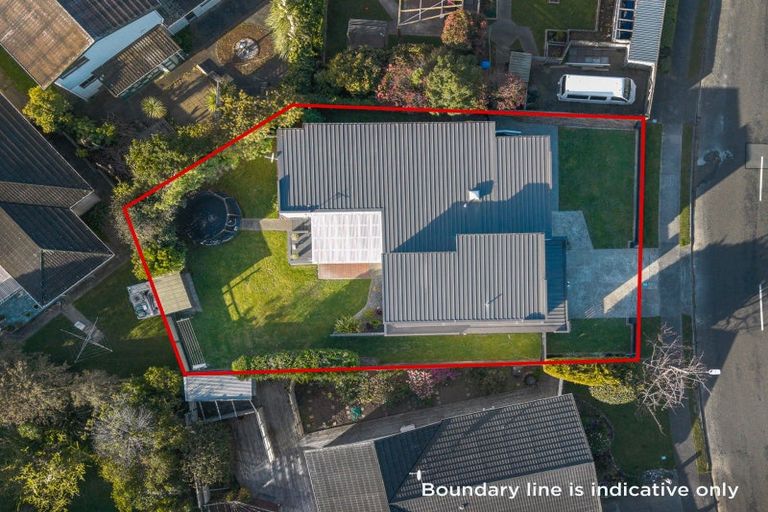 Photo of property in 36 Tweed Road, Papakowhai, Porirua, 5024