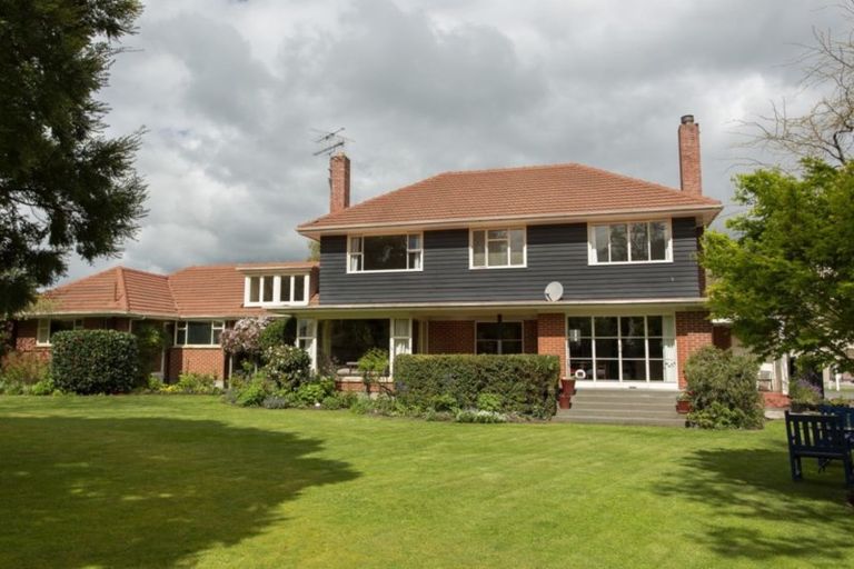 Photo of property in 61 Park Street, Ashburton, 7700