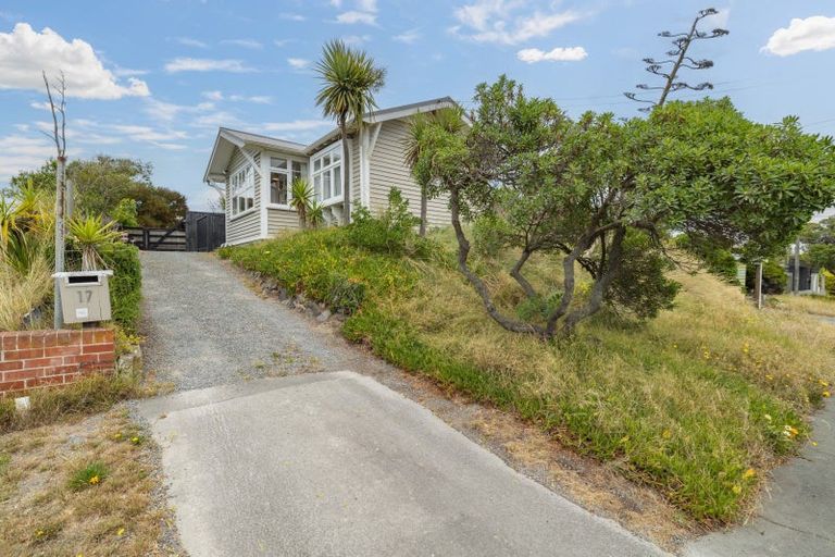 Photo of property in 17 Tovey Street, New Brighton, Christchurch, 8061