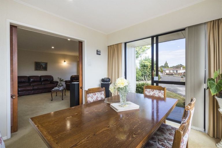 Photo of property in 12 Freyberg Street, Feilding, 4702