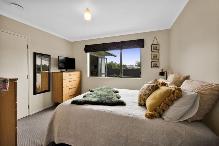 Photo of property in 3b Meade Place, Bell Block, New Plymouth, 4312