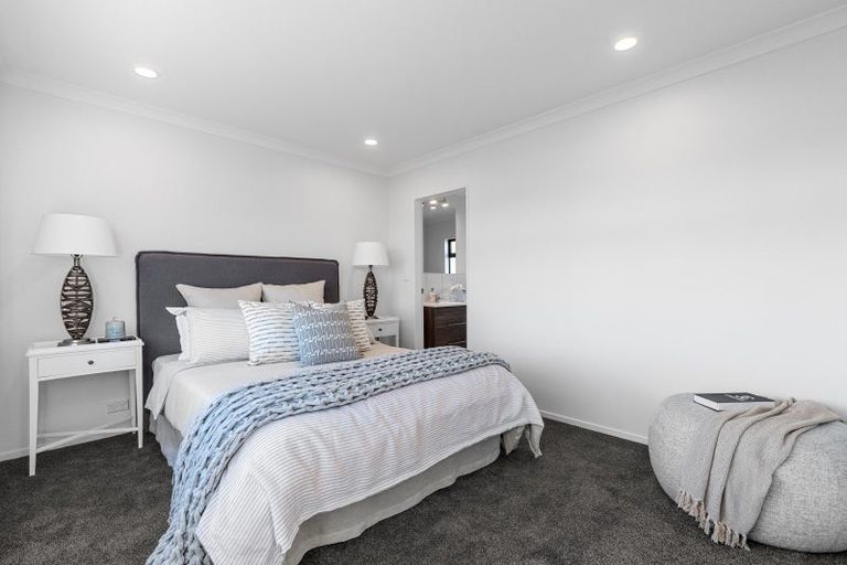 Photo of property in 5 Acklam Avenue, Otumoetai, Tauranga, 3110