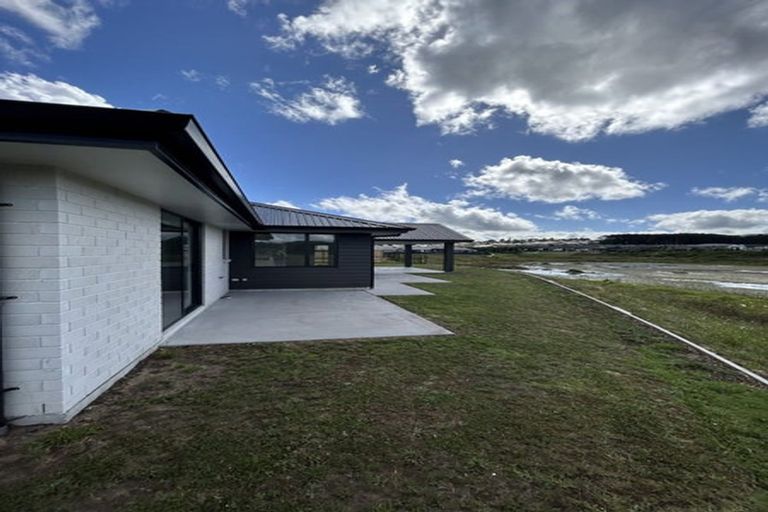 Photo of property in 132 Wairau Drive, Tikipunga, Whangarei, 0112