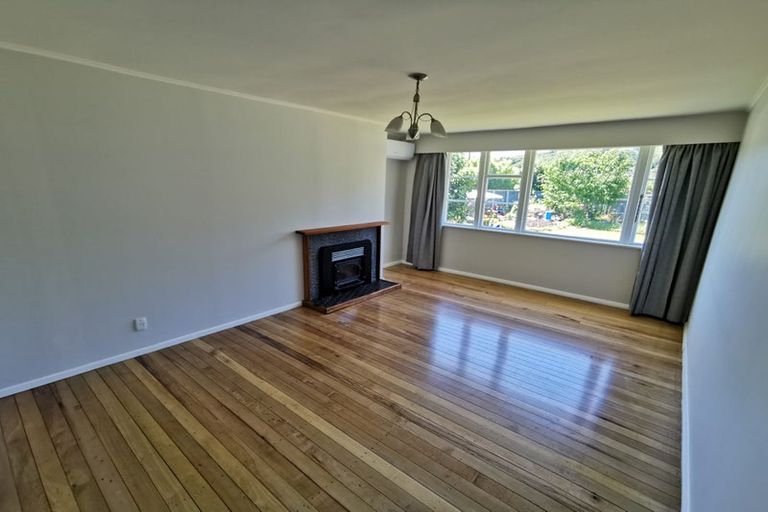 Photo of property in 9 Harris Street, Naenae, Lower Hutt, 5011
