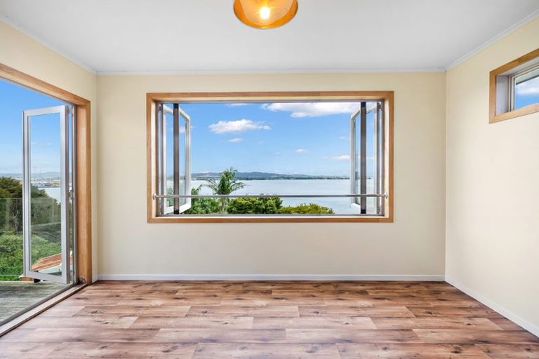 Photo of property in 50 Norfolk Avenue, Whangarei Heads, Whangarei, 0174