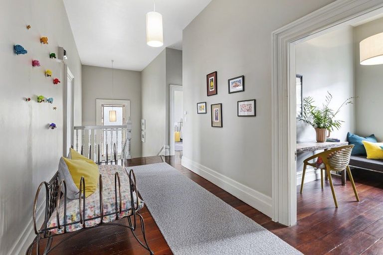 Photo of property in 91 Brougham Street, Mount Victoria, Wellington, 6011