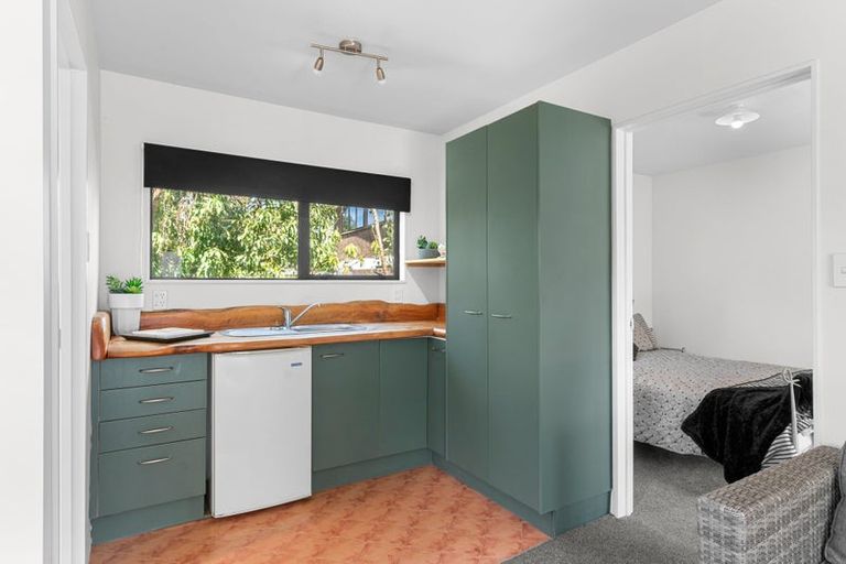 Photo of property in 141 Marsden Bay Drive, One Tree Point, 0118