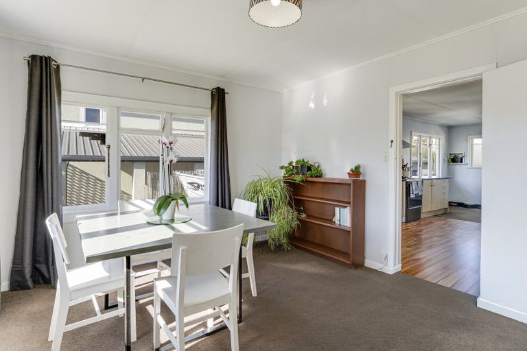 Photo of property in 5 Bledisloe Avenue, Stoke, Nelson, 7011