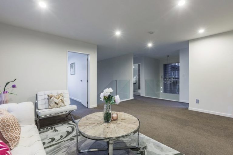 Photo of property in 59 Golden Morning Drive, Albany Heights, Auckland, 0632