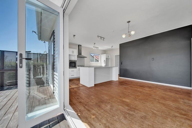 Photo of property in 38 Pembroke Road, Stratford, 4332