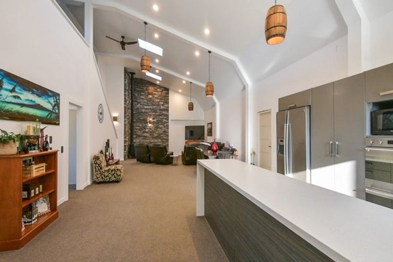 Photo of property in 43-47 Flett Road, Lower Moutere, Upper Moutere, 7175