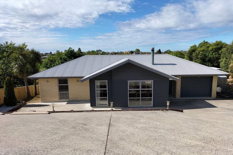 Photo of property in 6 Kereru Close, Halfway Bush, Dunedin, 9010