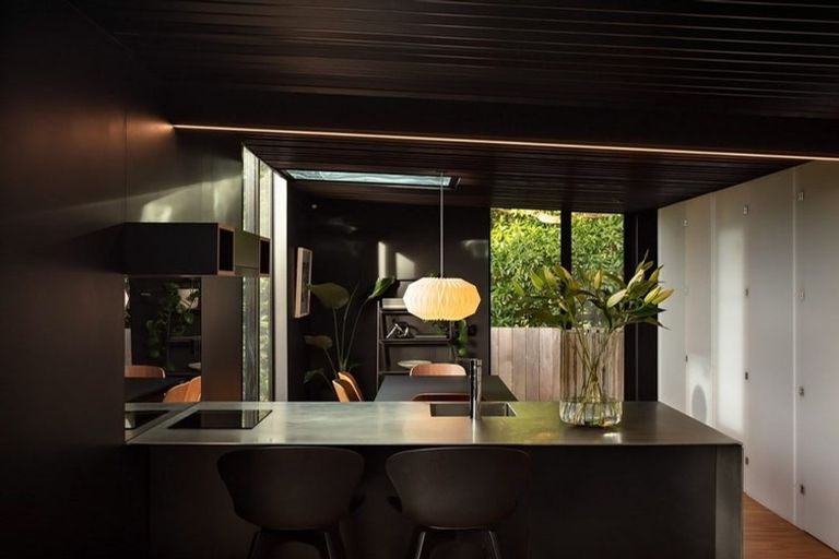 Photo of property in 55b Mount Pleasant Road, Aro Valley, Wellington, 6012