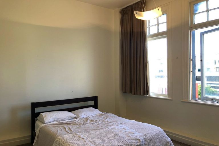 Photo of property in 2a/164 Vivian Street, Te Aro, Wellington, 6011