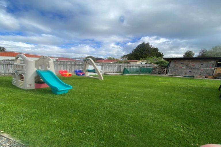 Photo of property in 71 Kettle Avenue, Awapuni, Palmerston North, 4412