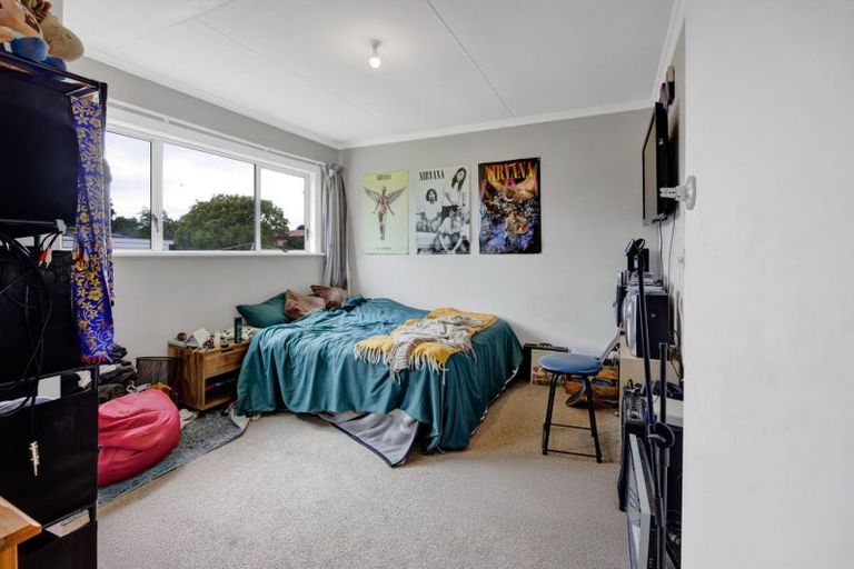 Photo of property in 19 Brookes Street, Inglewood, 4330